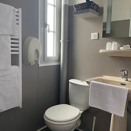 Szálloda Cafe Les Fleurs 2*