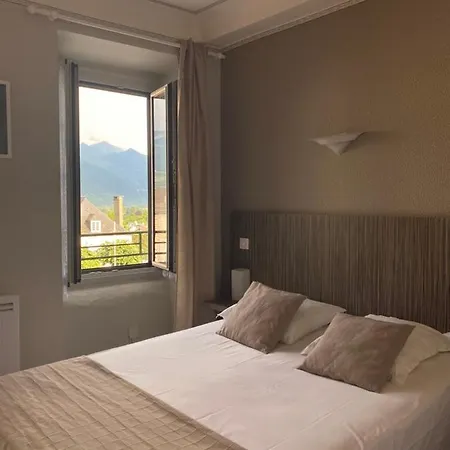 Szálloda Cafe Les Fleurs