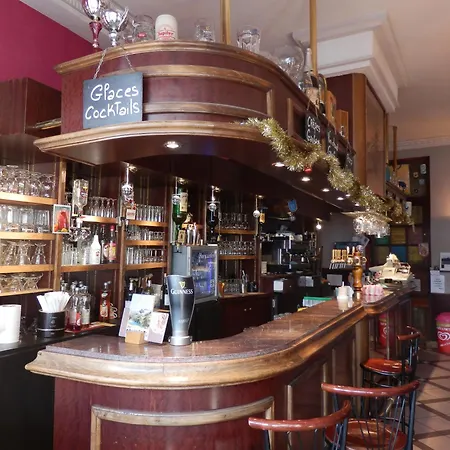 Szálloda Cafe Les Fleurs