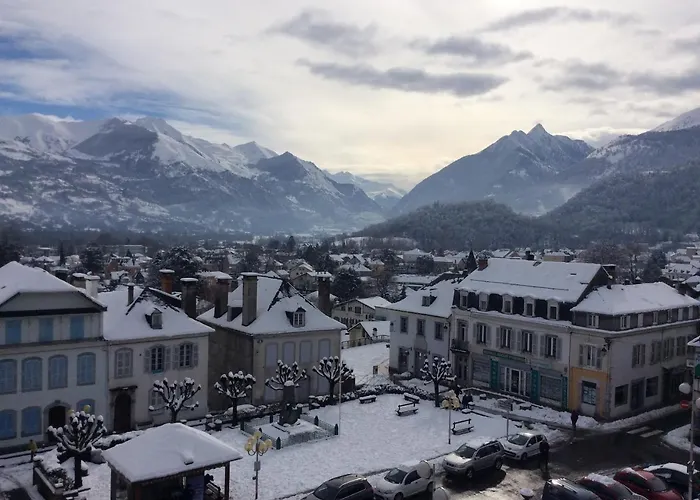 Hotel Cafe Les Fleurs 2*