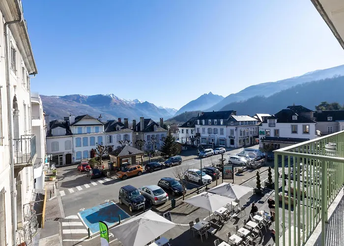 ホテル Cafe Les Fleurs