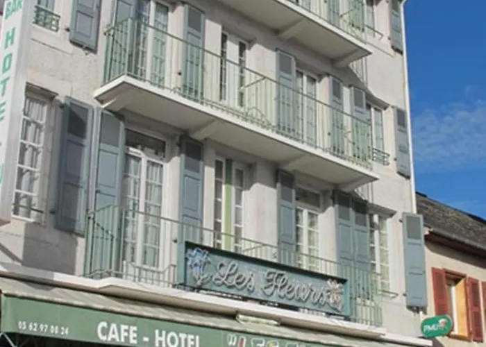 Cafe Les Fleurs アルジュレス・ガゾスト